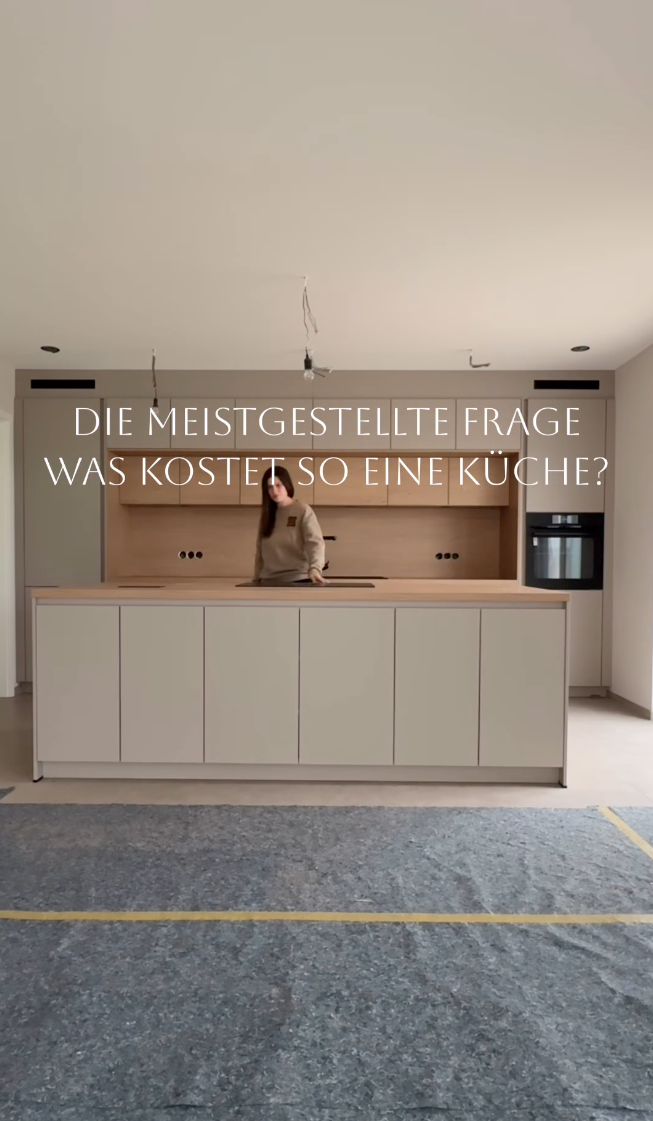 Craftsperson answering a customer question